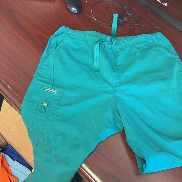 Wonder, wink scrub pants - Picture 3 of 4